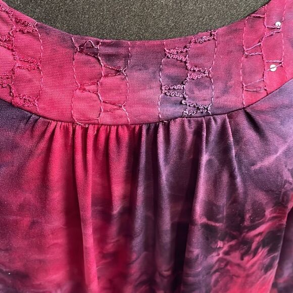 Bobbie Brooks Ladies Scoop Neck Top, Size 12-14, Red & Purple - Picture 3 of 6